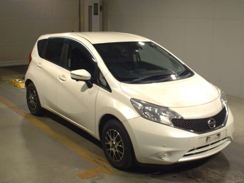 2016 Nissan Note E12[2]