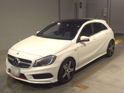 2014 Mercedes Benz A-Class 176044[0]