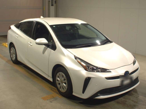 2021 Toyota Prius ZVW51[2]