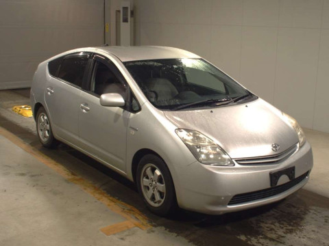 2009 Toyota Prius NHW20[2]