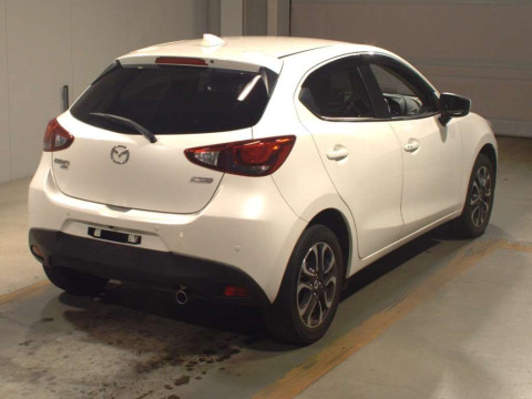 2017 Mazda Demio DJ5AS[1]