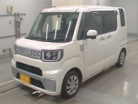 2015 Daihatsu Wake