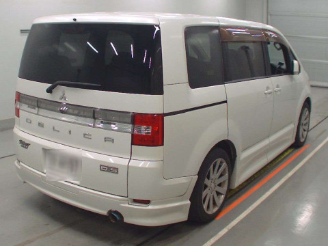 2007 Mitsubishi Delica D5 CV5W[1]