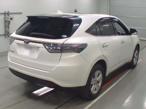 2017 Toyota Harrier ZSU60W[1]