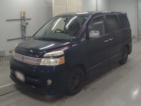 2005 Toyota Voxy AZR60G[0]