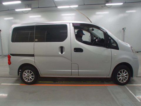 2013 Nissan NV200 Vanette VM20[2]