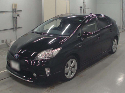 2015 Toyota Prius ZVW30[0]