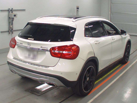 2014 Mercedes Benz GLA-Class 156946[1]