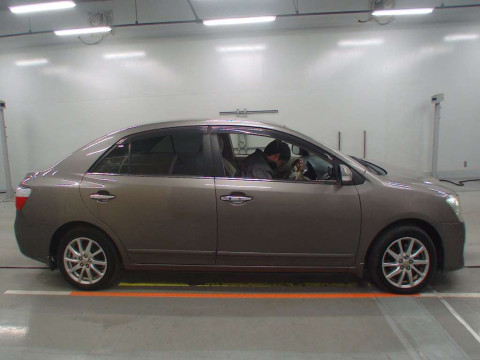 2010 Toyota Premio ZRT261[2]