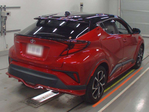 2019 Toyota C-HR NGX10[1]