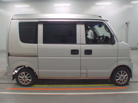 2009 Suzuki Every DA64V[2]