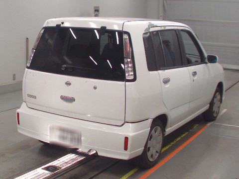 2002 Nissan Cube AZ10[1]