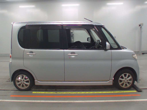 2008 Daihatsu Tanto Custom L375S[2]