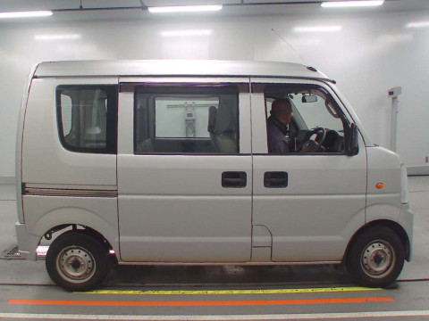 2014 Suzuki Every DA64V[2]