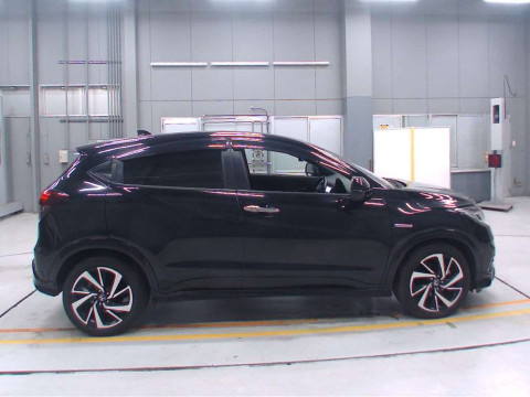 2018 Honda VEZEL RU3[2]