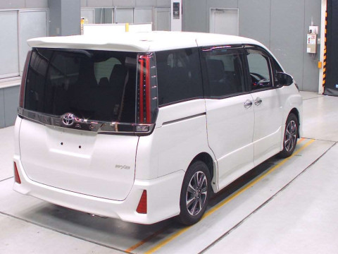 2018 Toyota Noah ZRR80W[1]