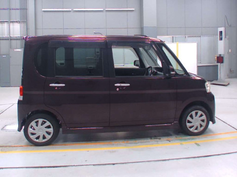 2012 Daihatsu Tanto L375S[2]