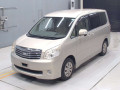 2011 Toyota Noah