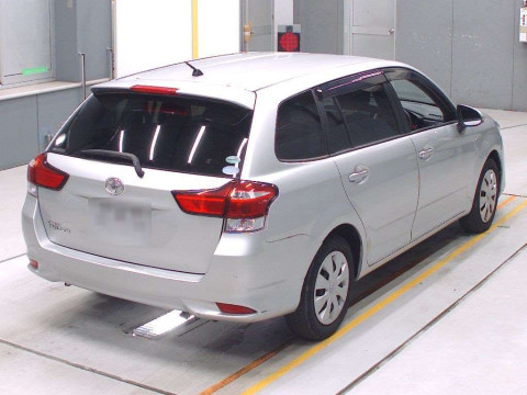 2015 Toyota Corolla Fielder NRE161G[1]