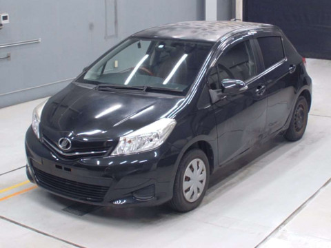 2011 Toyota Vitz NSP130[0]