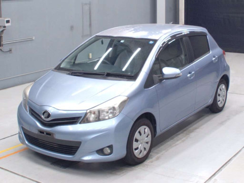 2011 Toyota Vitz KSP130[0]