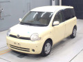 2004 Toyota Sienta