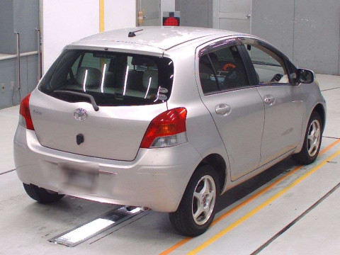 2009 Toyota Vitz KSP90[1]