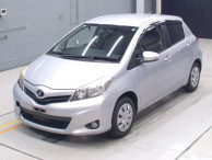 2013 Toyota Vitz