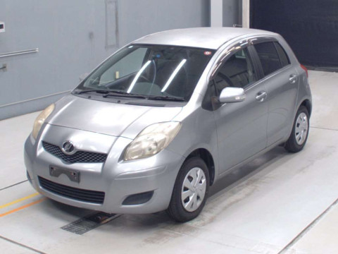 2008 Toyota Vitz SCP90[0]