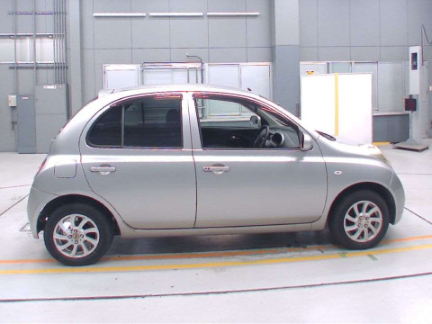 2010 Nissan March AK12[2]