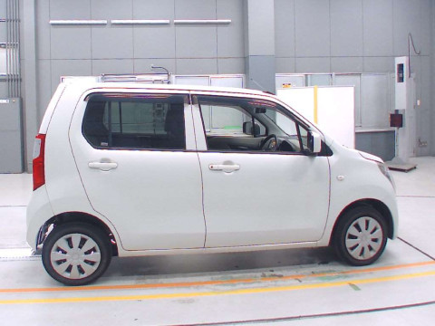 2014 Suzuki Wagon R MH34S[2]