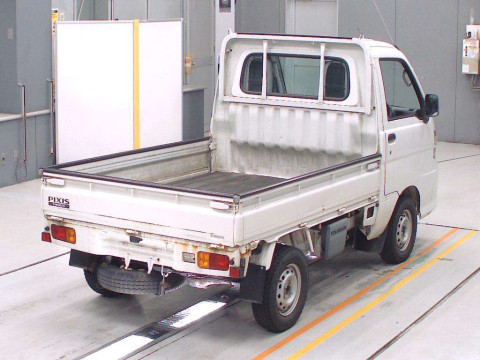 2013 Toyota Pixis Truck S211U[1]