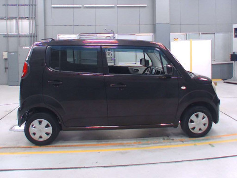 2011 Nissan Moco MG33S[2]