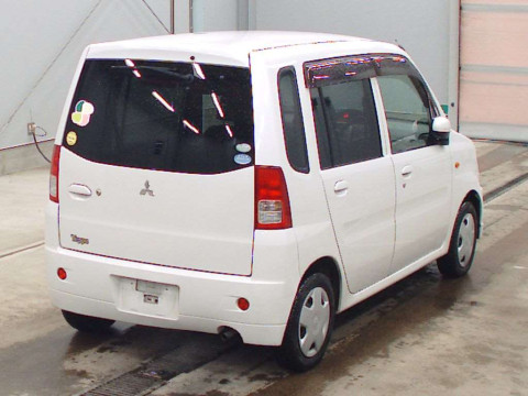 2012 Mitsubishi Toppo H82A[1]