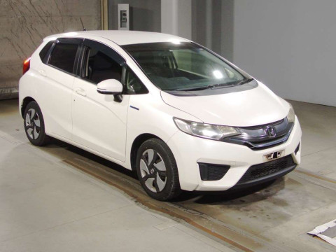 2014 Honda Fit Hybrid GP5[2]