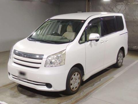 2008 Toyota Noah ZRR70G[0]