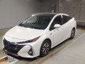 2019 Toyota Prius PHV