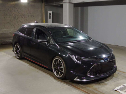 2021 Toyota Corolla Touring Wagon ZWE211W[2]