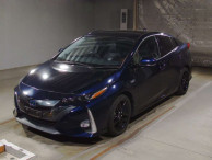 2020 Toyota Prius PHV