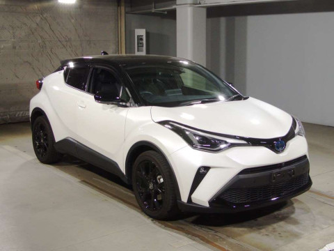 2021 Toyota C-HR ZYX11[2]