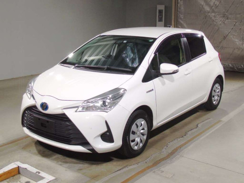 2019 Toyota Vitz NHP130[0]