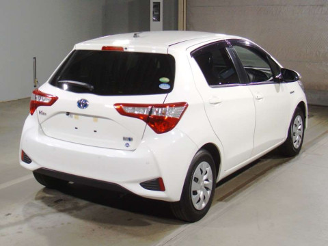 2019 Toyota Vitz NHP130[1]