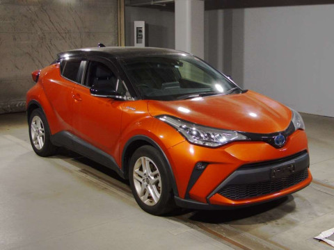 2019 Toyota C-HR ZYX11[2]