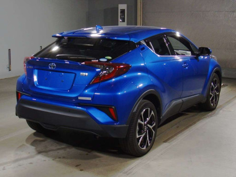 2019 Toyota C-HR ZYX10[1]