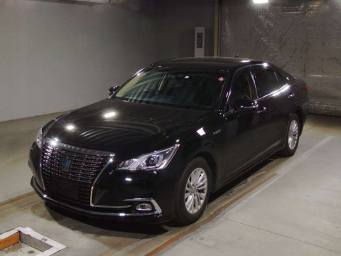 2018 Toyota Crown Hybrid AWS210[0]