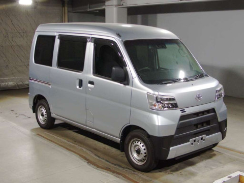 2020 Toyota Pixis Van S321M[2]