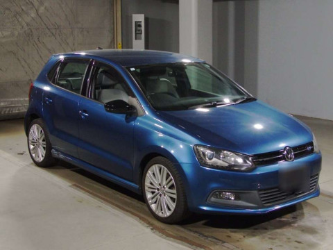 2015 Volkswagen Polo 6RCZE[2]