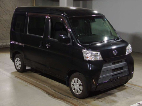 2018 Daihatsu Hijet Cargo S321V[2]