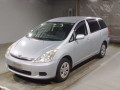 2004 Toyota Wish