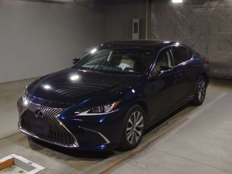 2019 Lexus ES AXZH10[0]